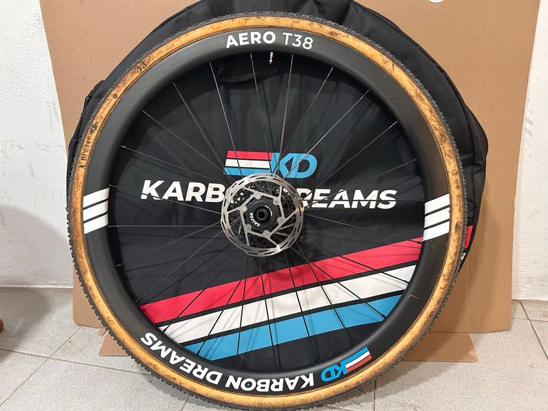Used Karbon Dreams tubular T38 bike — image 3 of 9