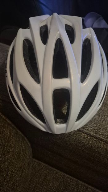 Used cairbull Bike Helmet 2022 bike — image 3 of 5