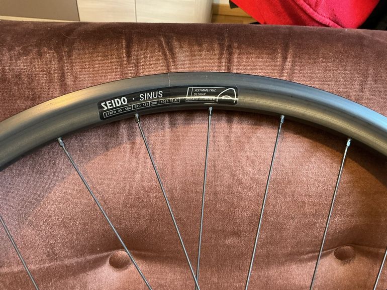Used Seido Sinus 650B bike — image 4 of 12