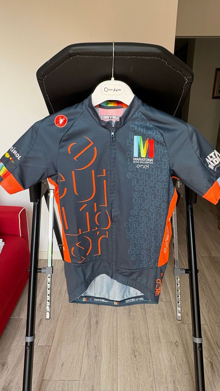 Used Castelli Maglia Ciclismo 2018 bike — image 1 of 3