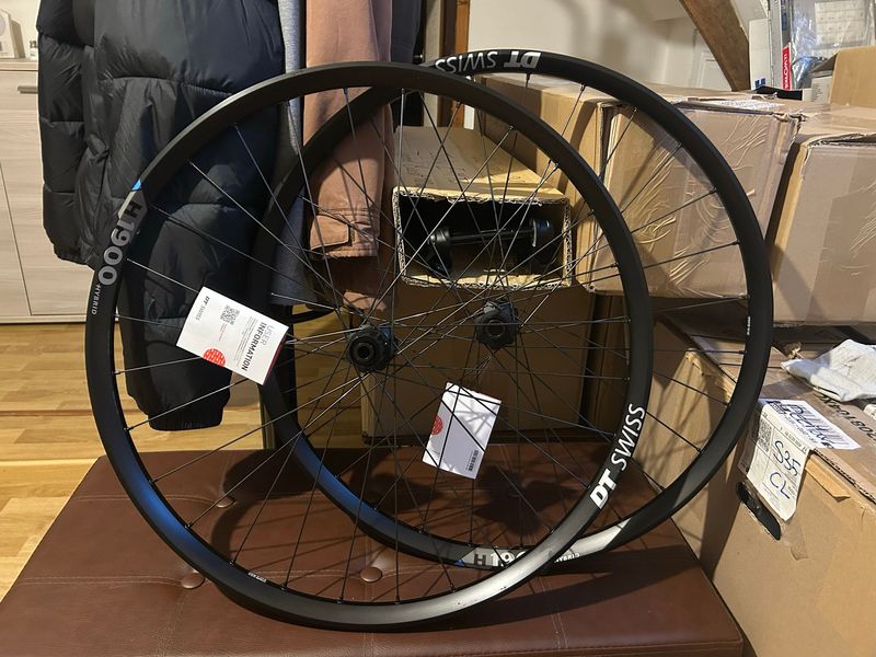 Tweedehands Dt Swiss H1900 27.5 Wheels Wheels