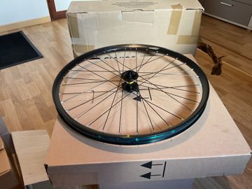 Tweedehands Mavic E-SpeedCity Front Wheel 27.5" bike — afbeelding 3 van 13