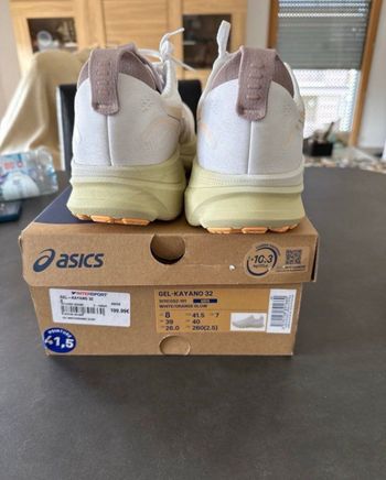 Asic, Gel Kayano 32