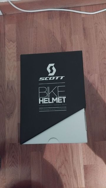 Used Scott Centric Plus Helmet bike — image 7 of 11