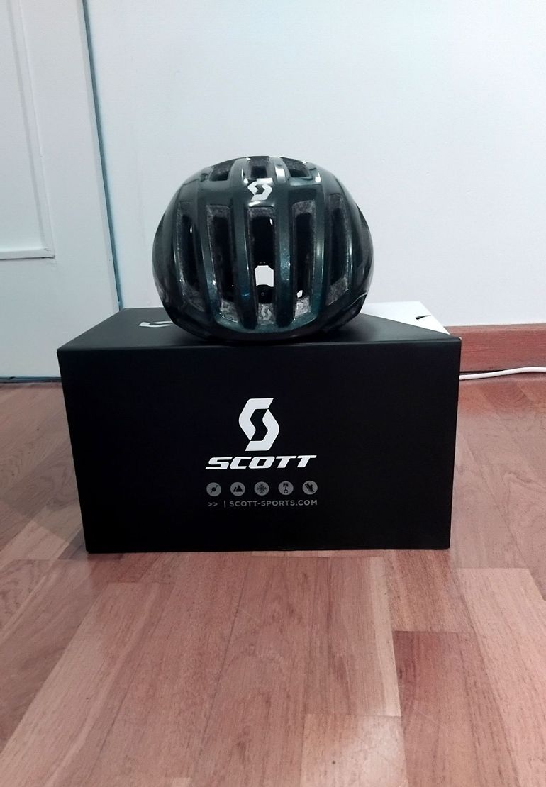 Used Scott Centric Plus Helmet bike — image 1 of 11