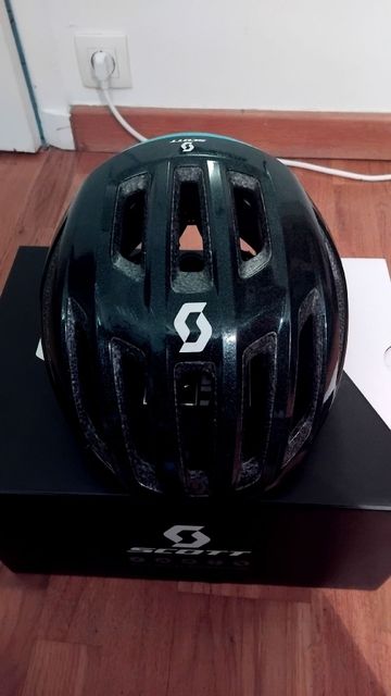 Used Scott Centric Plus Helmet bike — image 9 of 11