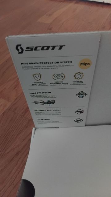 Used Scott Centric Plus Helmet bike — image 3 of 11