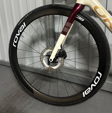 Gebrauchtes Roval Rapide C 38 Disc Wheelset 2026 bike — Bild 3 von 4
