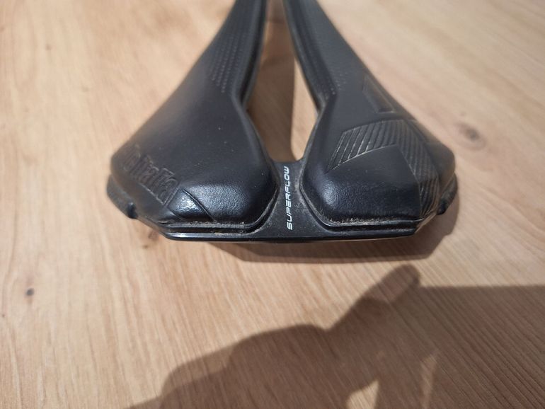 Used Selle Italia X-LR Superflow Saddle bike — image 4 of 4