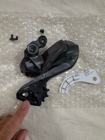 Shimano, Ultegra Di2 RD8150 12v