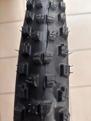 Tweedehands Michelin DH 34 2026 bike — afbeelding 3 van 4