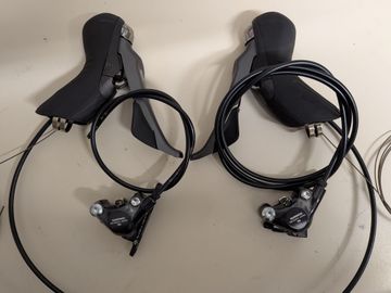 Tweedehands Shimano GRX ST-RX810 11-speed Drivetrain & Pedals