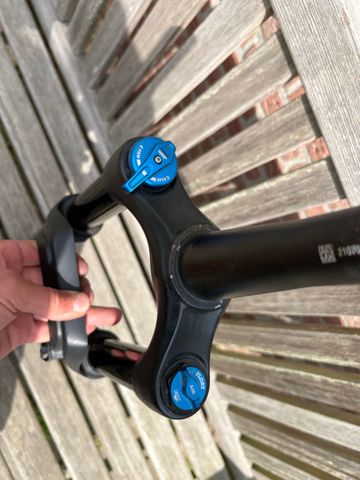 Used Fox 34 Rhythm Fork bike — image 4 of 5
