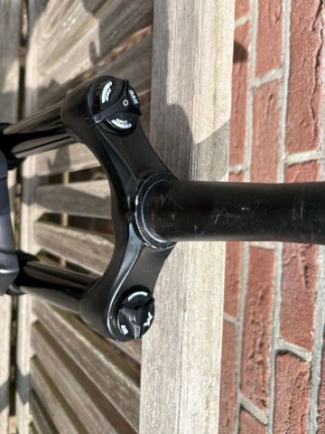 Brugt Marzocchi Bomber Z2 Fork bike — billede 5 af 7