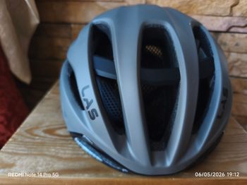 Used LaS Virtus Helmet 2023 bike — image 2 of 4