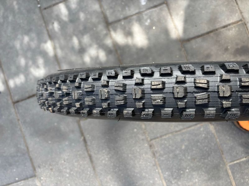 Used Maxxis Tire 2025 bike — image 3 of 3