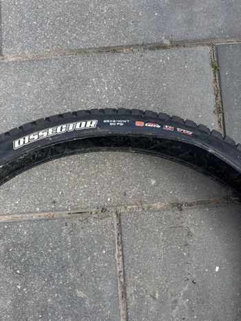 Maxxis, Tire