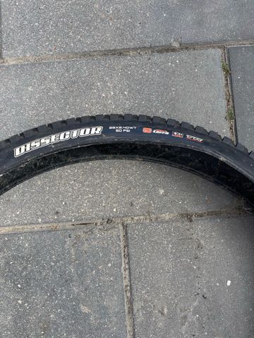 Maxxis Tire 2025 Tyres & Tubes d'occasion