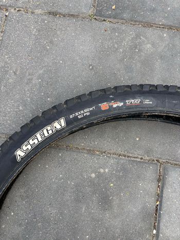 Maxxis, Tire