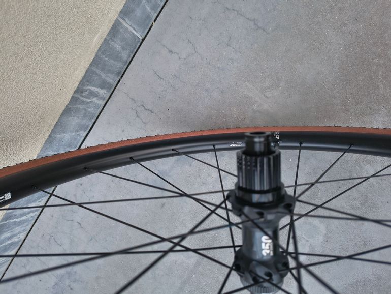 Used Canyon GR 30 CF Wheelset 2025 bike — image 3 of 4