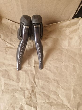 Shimano, Ultegra DI2 11-s hydralisk disk