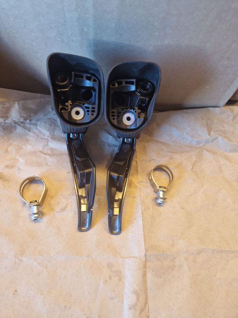 Used Shimano Ultegra DI2 11-s hydralisk disk 2024 bike — image 6 of 8