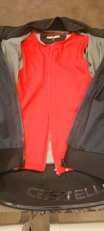 Used Castelli Alpha ROS No Light bike — image 7 of 11