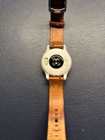 Used Garmin Venu 2S GPS Smartwatch bike — image 12 of 12