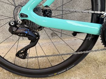 Shimano, 105 Di2 R7150 12-speed
