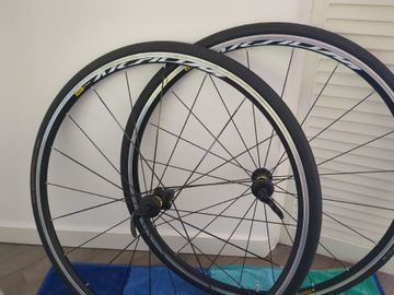 Brugt Mavic Aksium Wheelset 2025 Wheels