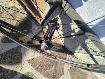Shimano Dura-Ace WH-9000-C24-CL Wheelset bike d'occasion — image 2 sur 9