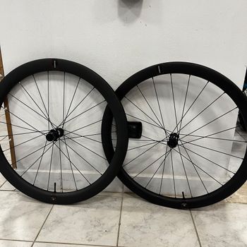 Reserve, 42|49 Turbulent Aero Wheelset