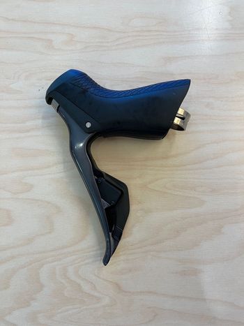 Shimano, Ultegra R8050 Di2 11-Speed STI Levers