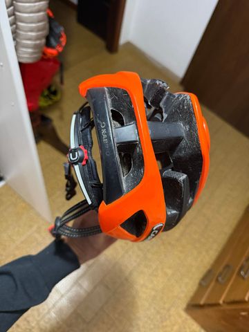 Used Dotout Coupè Pro Helmet 2024 bike — image 3 of 3