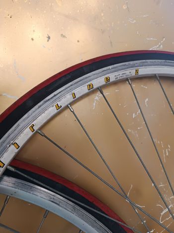 Used Vuelta Rodi Airline 2 Wheelset 700c bike — image 3 of 4