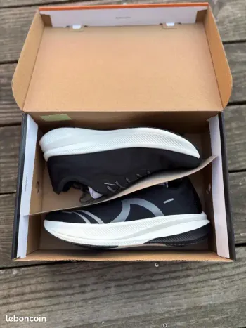 Used crivit Running shoes with carbon plate Noir bike — image 2 of 3