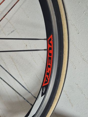 Vuelta XRP Crosser Plus Wheelset bike de segunda mano — imagen 4 de 10