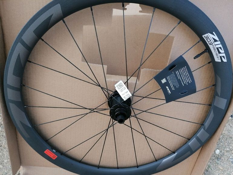 Used Zipp 303 Firecrest Rear Wheel 2026 bike — image 4 of 6