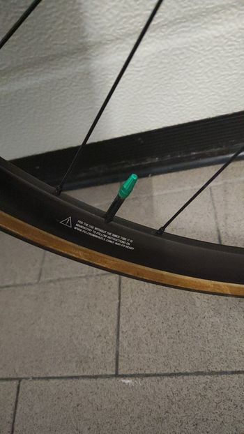 Used Fulcrum Racing 6 DB Wheelset 2022 bike — image 6 of 6