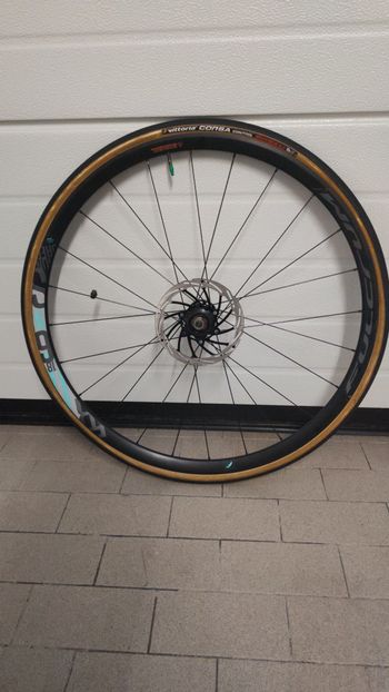 Used Fulcrum Racing 6 DB Wheelset 2022 bike — image 2 of 6