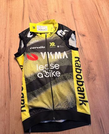 Used Yellow b. The Swarm Jersey 2025 bike — image 1 of 8