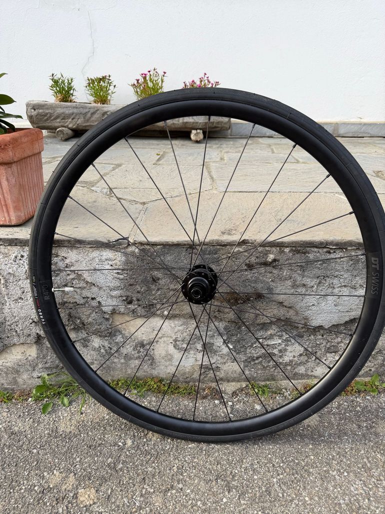 Used DT SUISSE R470 2026 bike — image 4 of 5