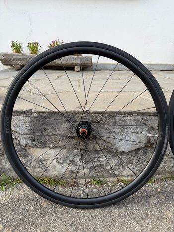 Used DT SUISSE R470 2026 bike — image 2 of 5