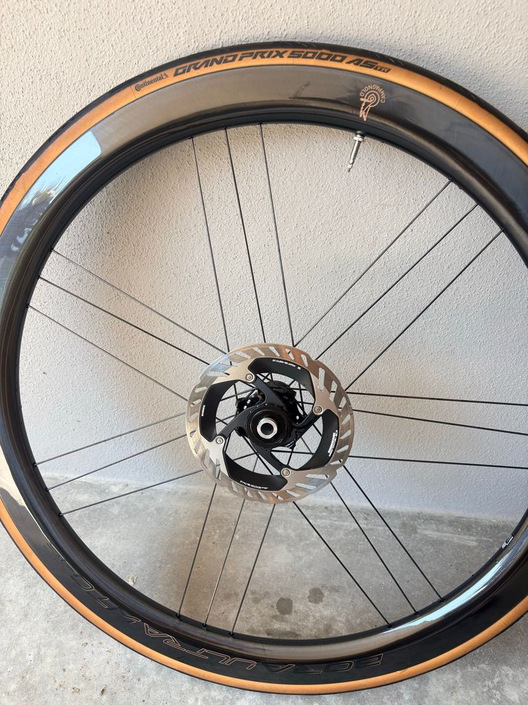 Used Campagnolo Bora Ultra WTO 45 2025 bike — image 4 of 7
