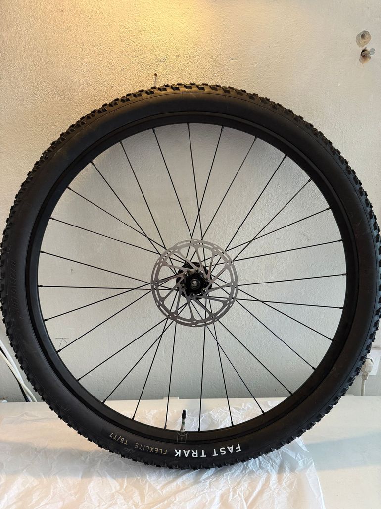 Used Specialized Alloy MTB Wheelset 29" Boost – 0km Takeoff, Tubeless Ready, 27mm Internal, HG Freehub bike — image 3 of 5