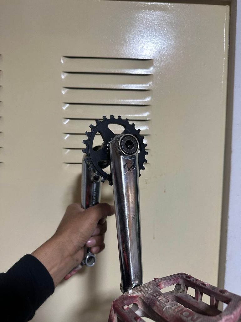 Used Demolition Cromadas 175mm BB 24mm bike — image 4 of 5