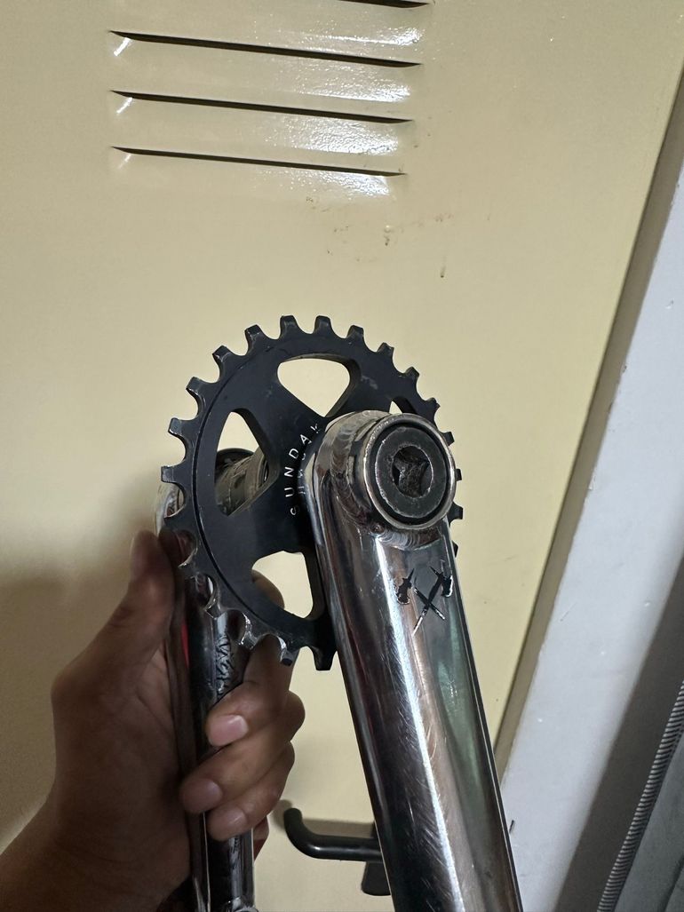 Used Demolition Cromadas 175mm BB 24mm bike — image 1 of 5