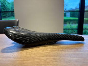 Brugt Ax-Lightness Endurance Saddle 2025 bike — billede 1 af 5