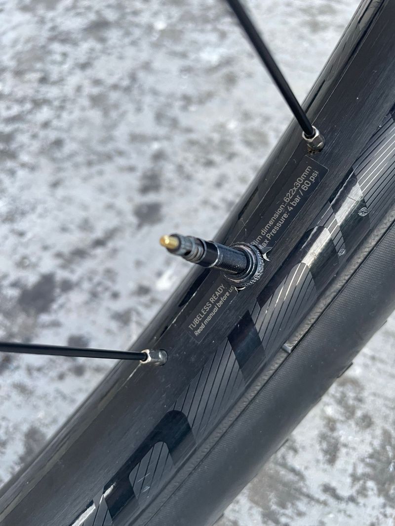Used Syncros Silverton 2.5 Wheelset 2025 bike — image 9 of 10