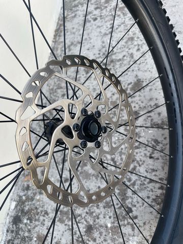 Used Syncros Silverton 2.5 Wheelset 2025 bike — image 6 of 10